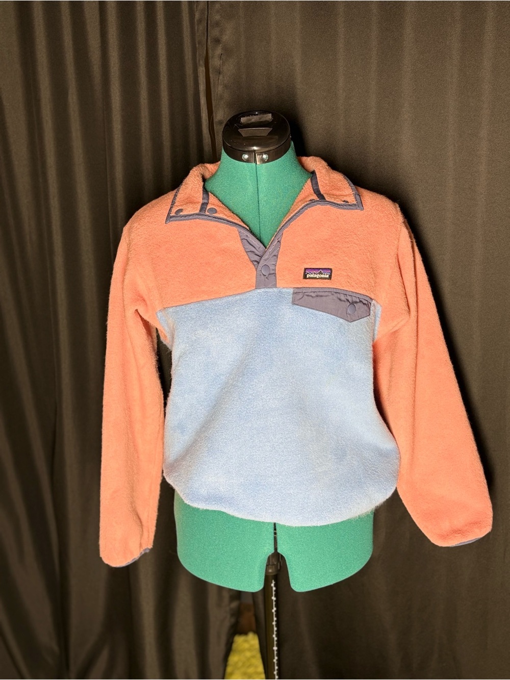 Patagonia Kids XL Pink and Blue Synchilla Fleece Pullover 1/4th